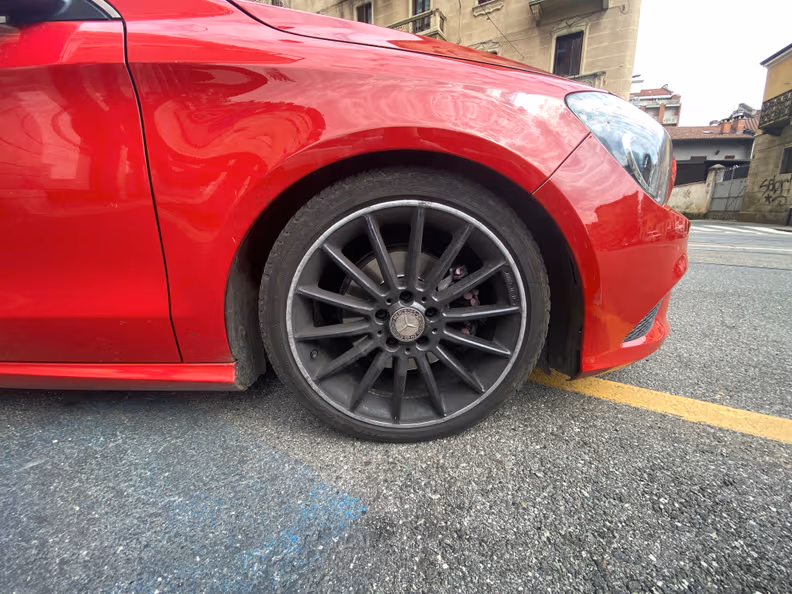 Mercedes-Benz CLA - 38