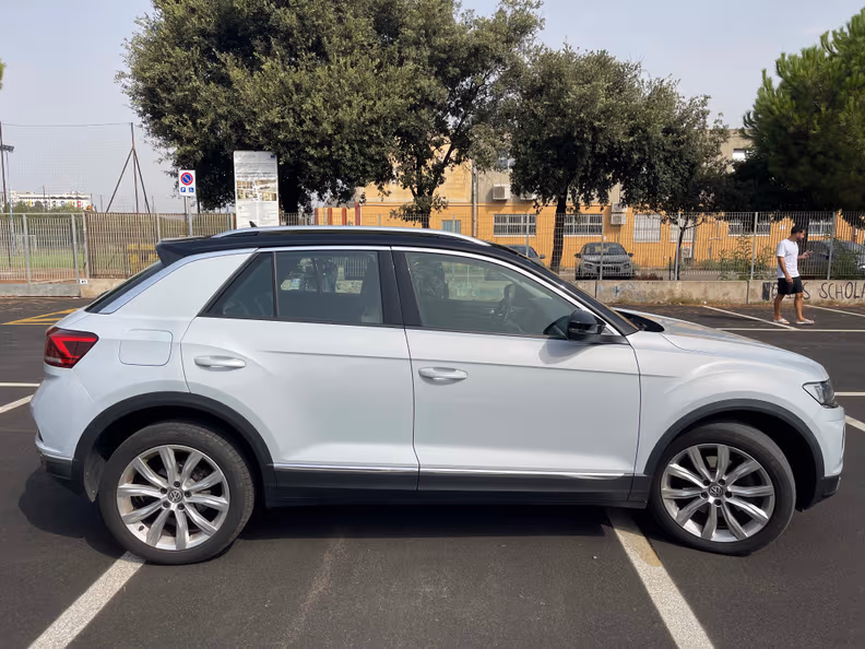 Volkswagen T-Roc - 45