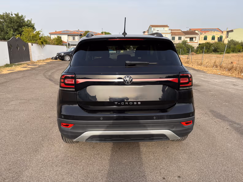 Volkswagen T-Cross - 18