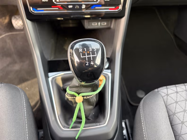 Volkswagen T-Cross - 11