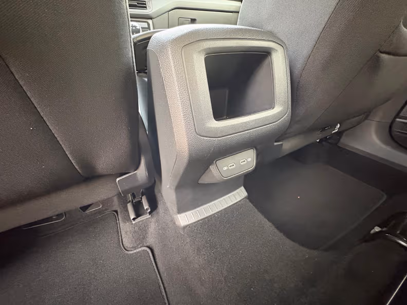 Volkswagen T-Cross - 31