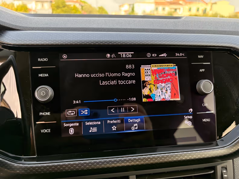 Volkswagen T-Cross - 26