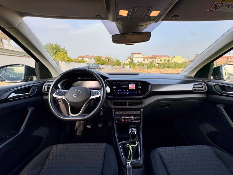 Volkswagen T-Cross - 7