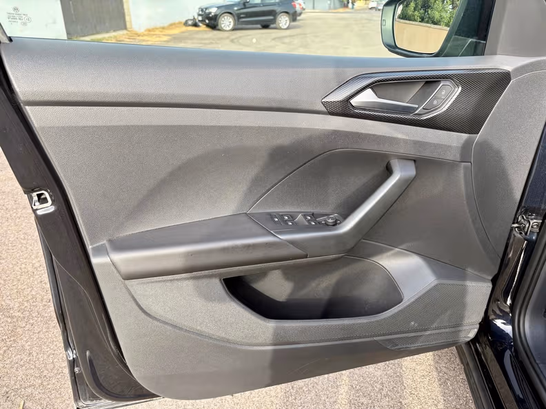 Volkswagen T-Cross - 29