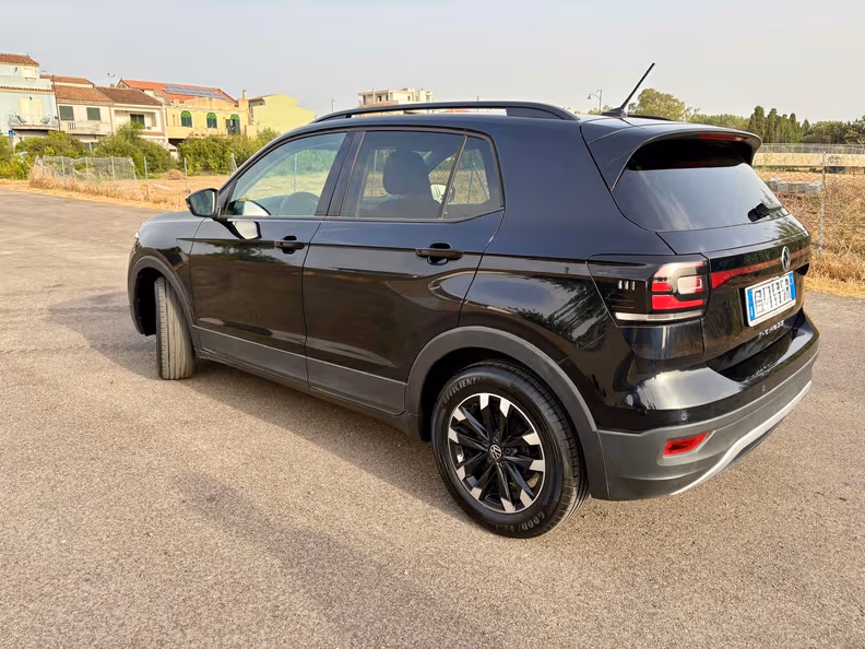 Volkswagen T-Cross - 3