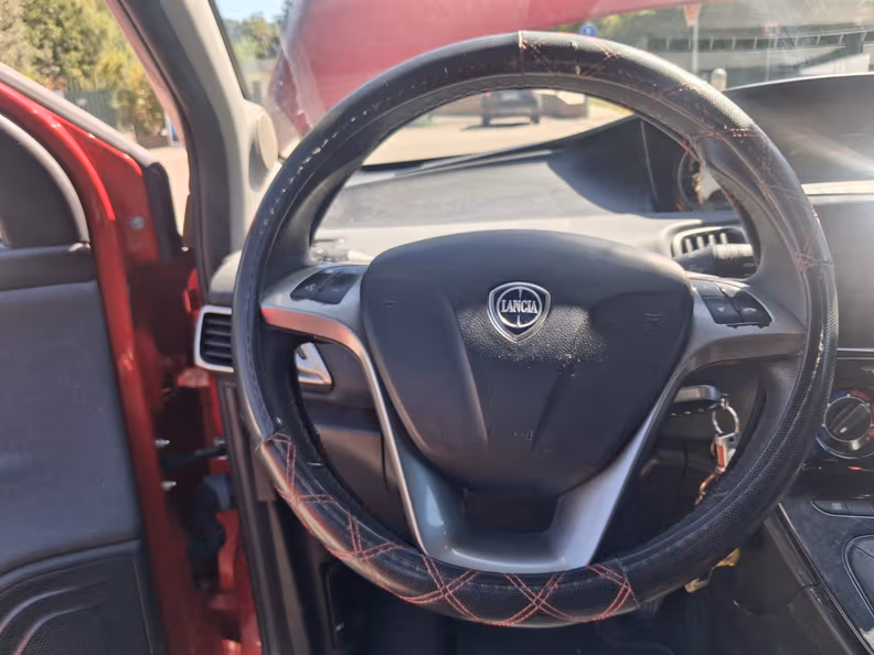 Lancia Ypsilon - 21