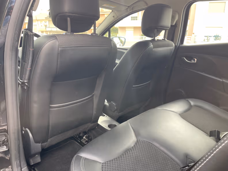 Renault Clio - 27
