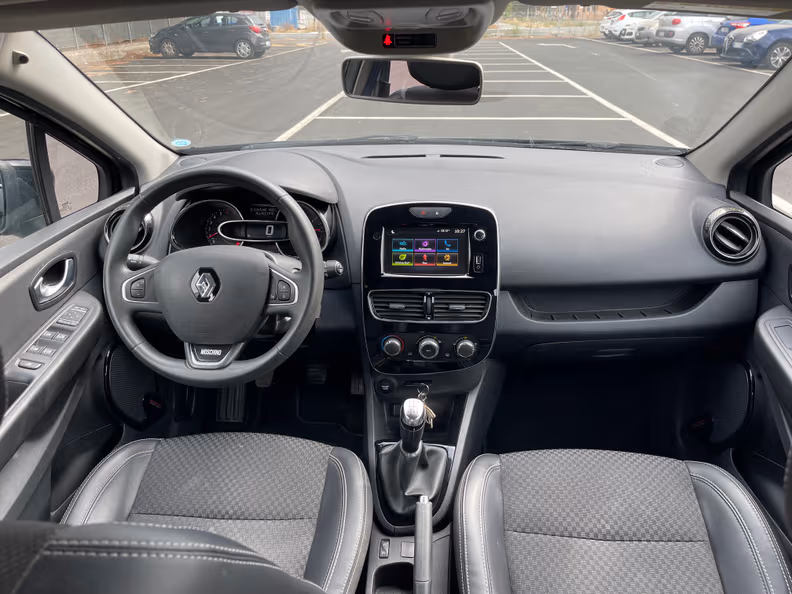 Renault Clio - 7
