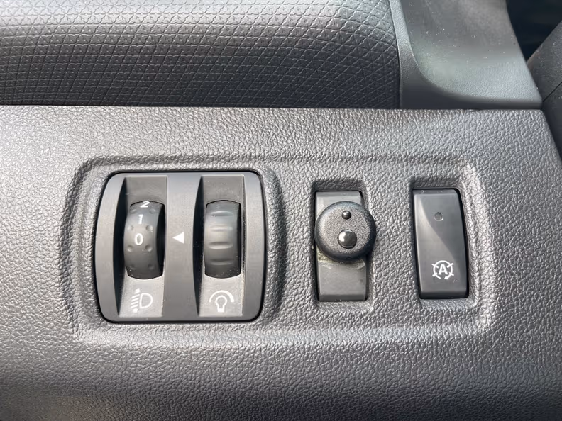 Renault Clio - 16