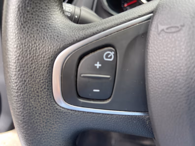Renault Clio - 12