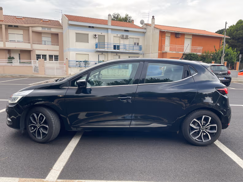 Renault Clio - 42
