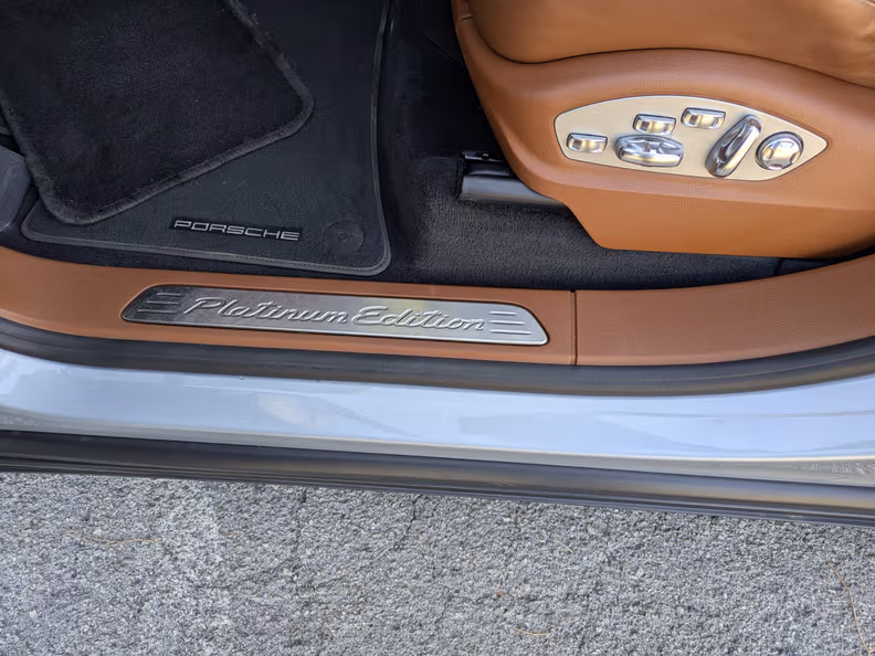 Porsche Cayenne - 72