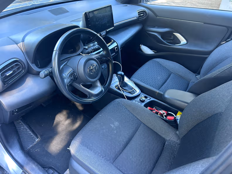 Toyota Yaris - 7