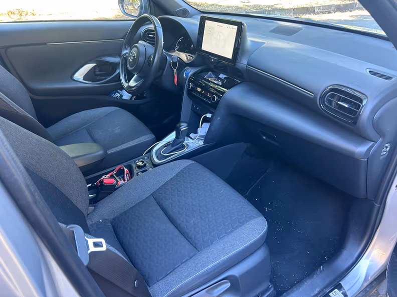 Toyota Yaris - 17