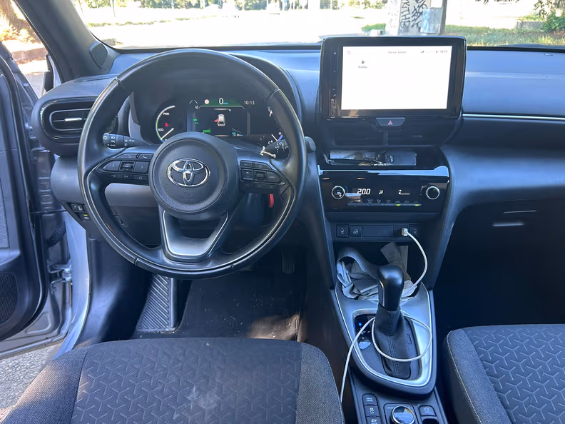 Toyota Yaris - 12