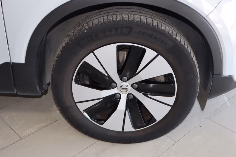 Volvo XC40 - 17