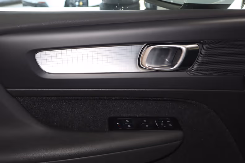 Volvo XC40 - 10