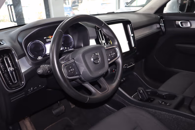Volvo XC40 - 7