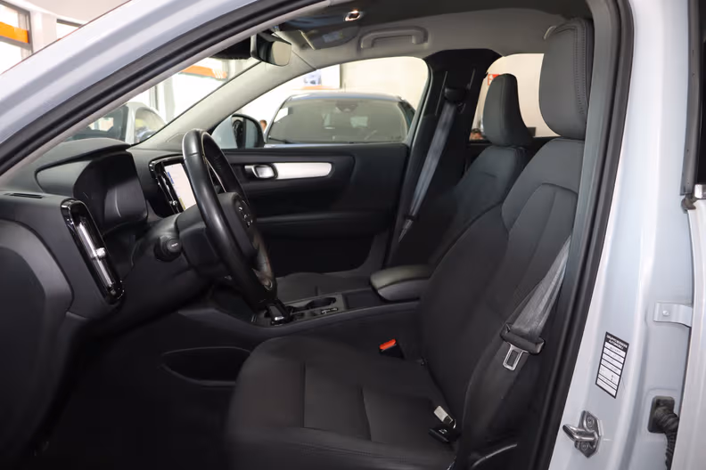 Volvo XC40 - 11